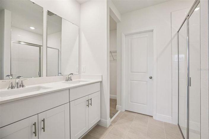 Image No.32-Propriété de 4 chambres à vendre à Haines City