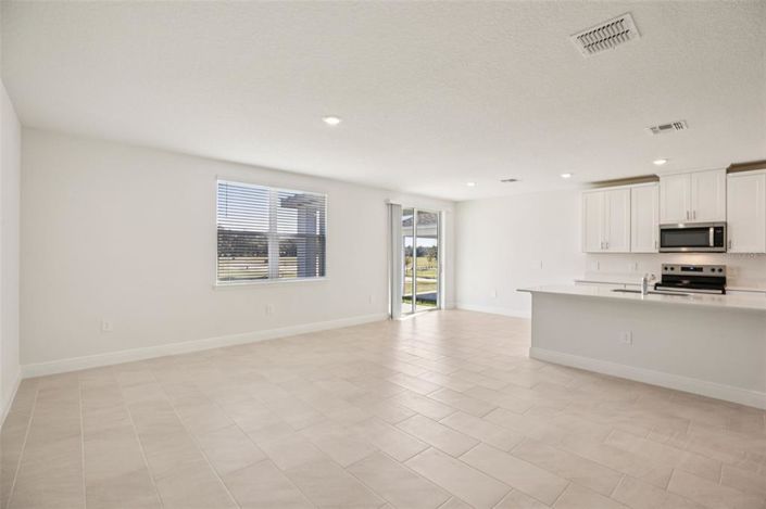Image No.7-Propriété de 4 chambres à vendre à Haines City
