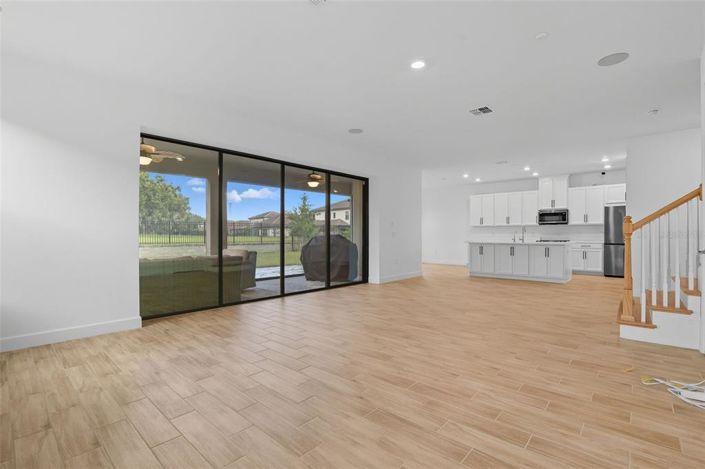 Image No.11-Propriété de 4 chambres à vendre à Kissimmee