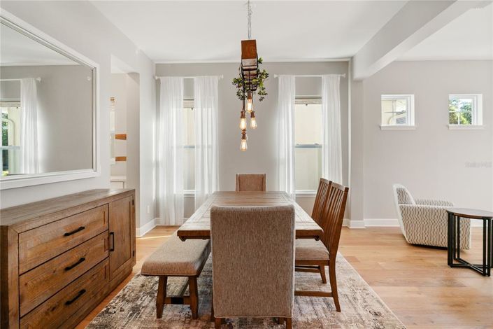 Image No.11-Propriété de 4 chambres à vendre à Windermere