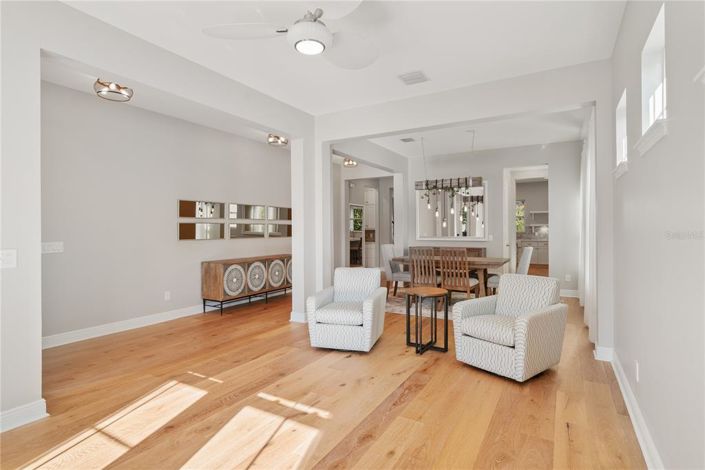 Image No.5-Propriété de 4 chambres à vendre à Windermere