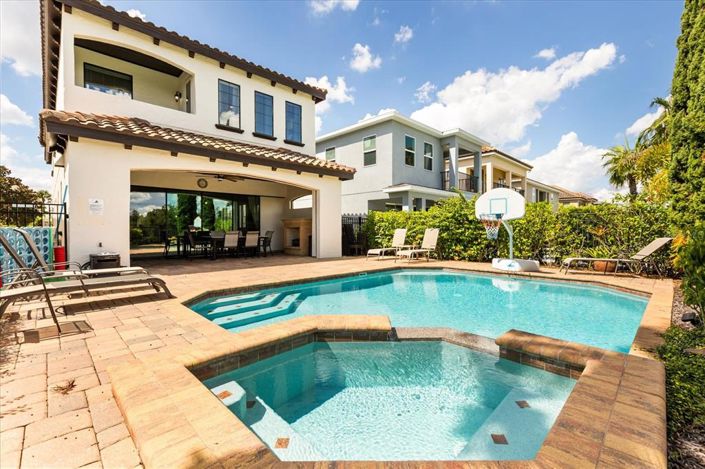 Image No.2-Propriété de 5 chambres à vendre à Reunion