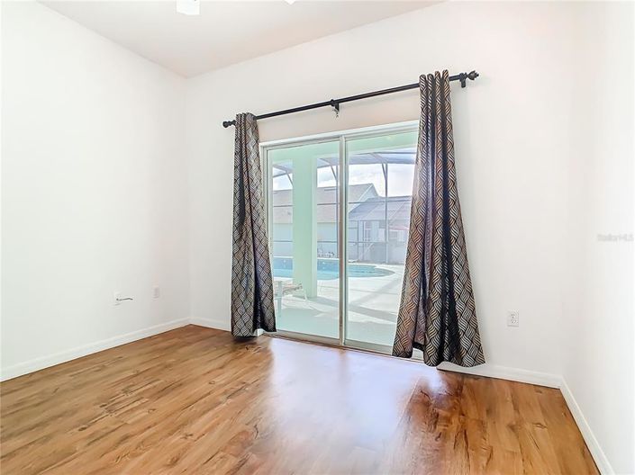 Image No.29-5 Bed Property for sale