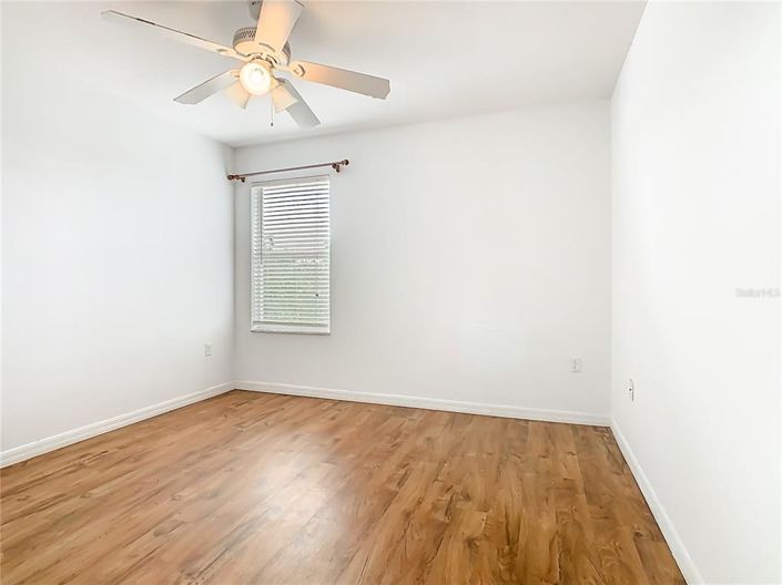 Image No.43-5 Bed Property for sale