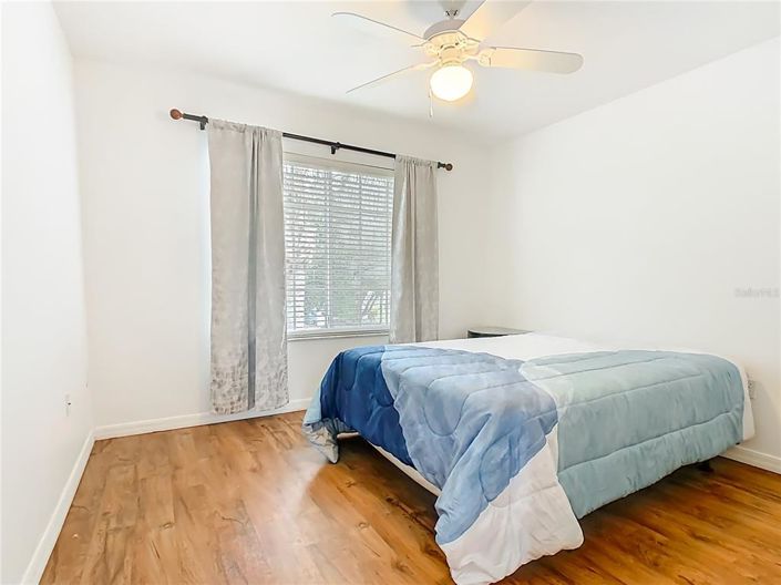 Image No.45-5 Bed Property for sale