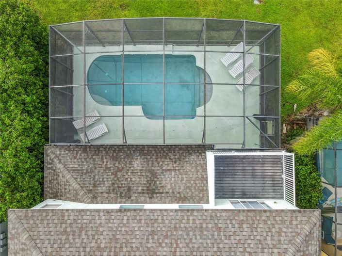 Image No.58-5 Bed Property for sale