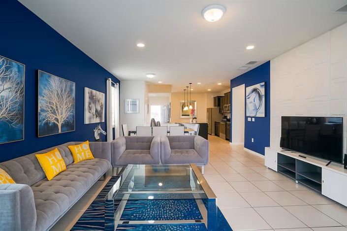 Image No.12-7 Bed Property for sale