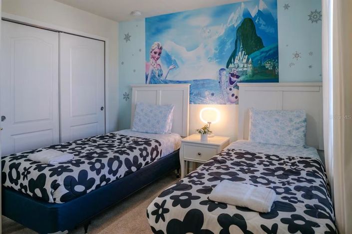 Image No.43-7 Bed Property for sale