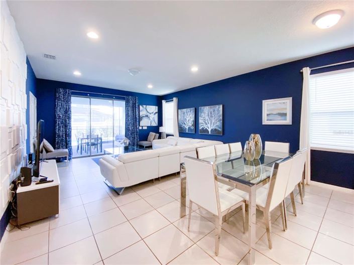 Image No.9-Propriété de 7 chambres à vendre à Kissimmee