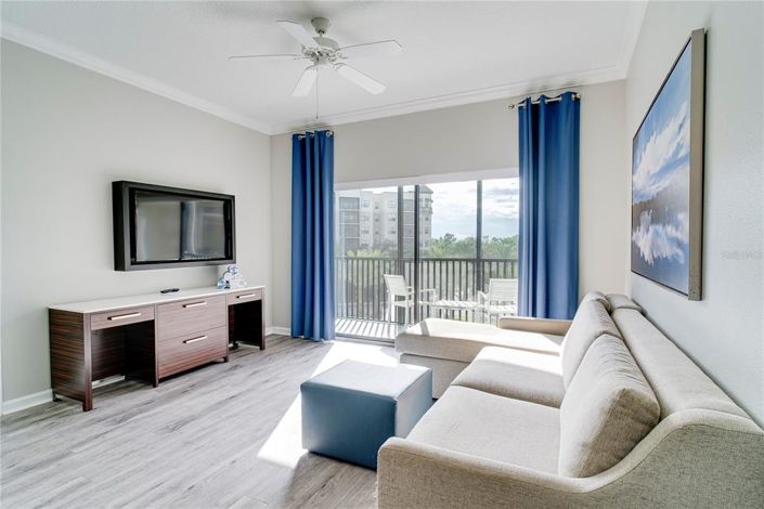 Image No.10-2 Bed Property for sale