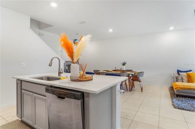 fa005713