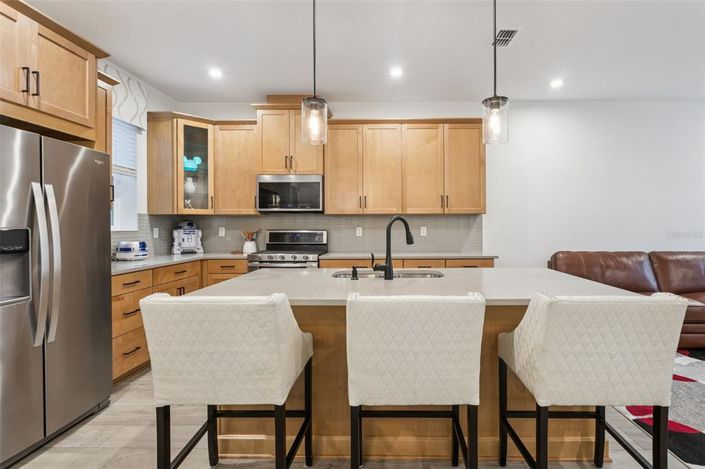 Image No.10-3 Bed Townhouse for sale