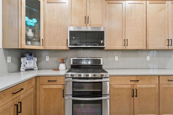 Image No.9-3 Bed Townhouse for sale