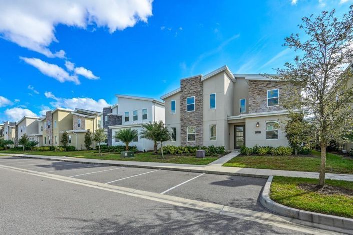 Image No.4-Propriété de 8 chambres à vendre à Kissimmee