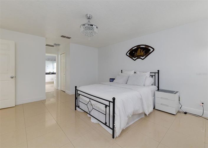 Image No.21-Propriété de 4 chambres à vendre à Kissimmee