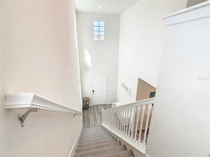 Image No.20-6 Bed Property for sale