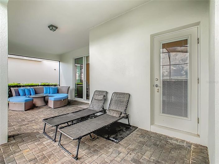 Image No.43-6 Bed Property for sale