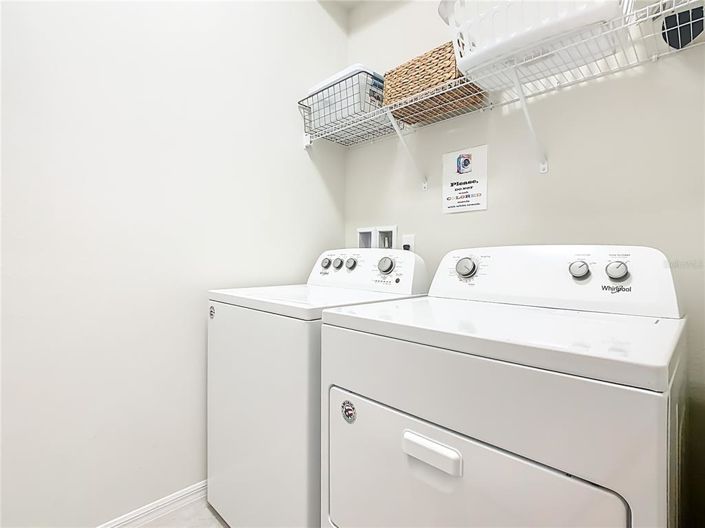 Image No.50-6 Bed Property for sale