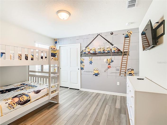 Image No.66-6 Bed Property for sale