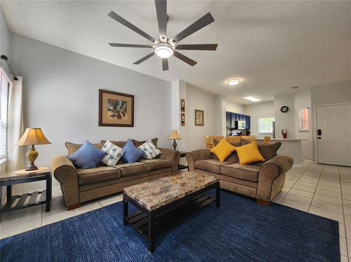 Image No.13-3 Bed Townhouse for sale