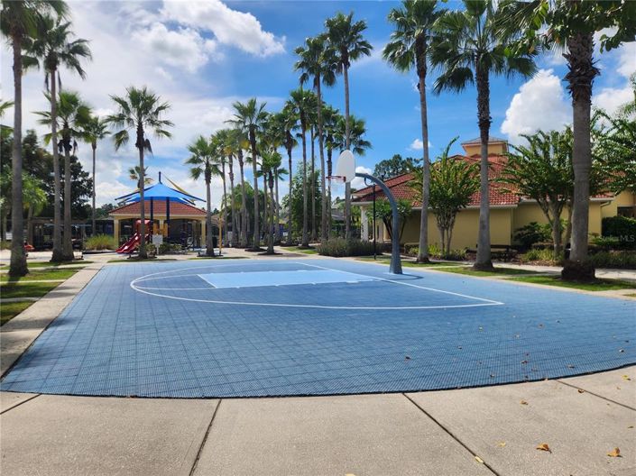 Image No.27-3 Bed Townhouse for sale