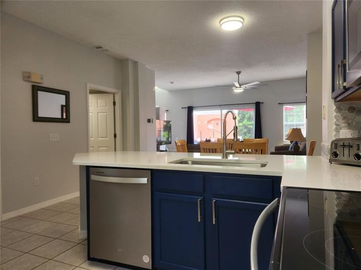 Image No.6-3 Bed Townhouse for sale