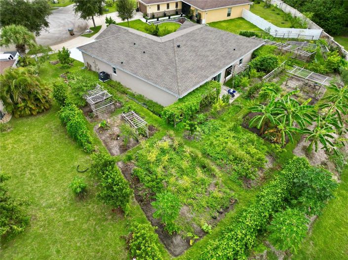 Image No.16-4 Bed Property for sale