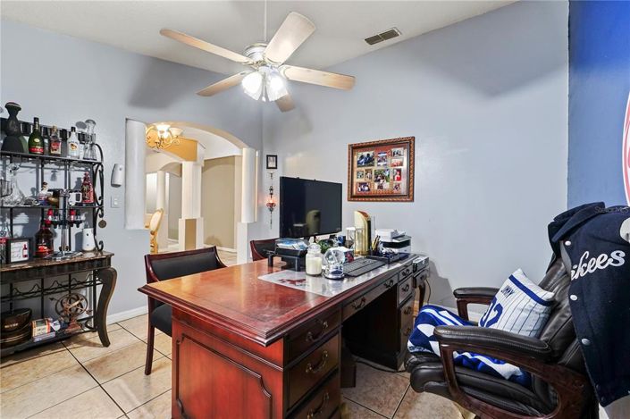 Image No.7-4 Bed Property for sale