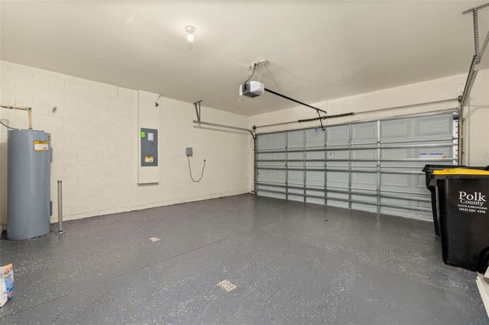 Image No.18-5 Bed Property for sale