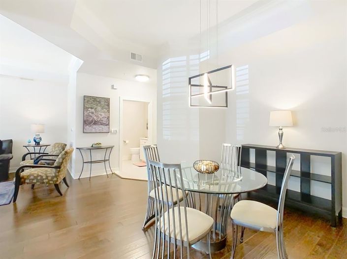 Image No.7-1 Bed Property for sale