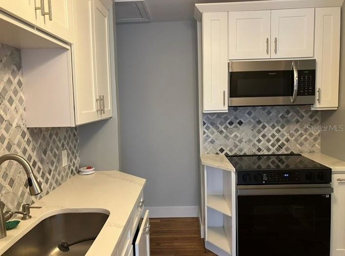 Image No.4-3 Bed Property for sale