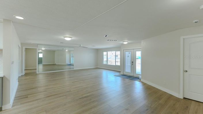 Image No.11-4 Bed Property for sale