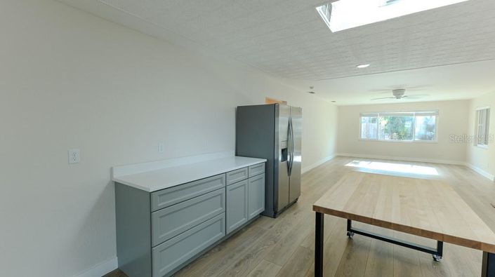 Image No.14-4 Bed Property for sale