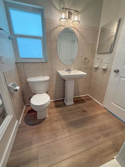 Image No.32-4 Bed Property for sale