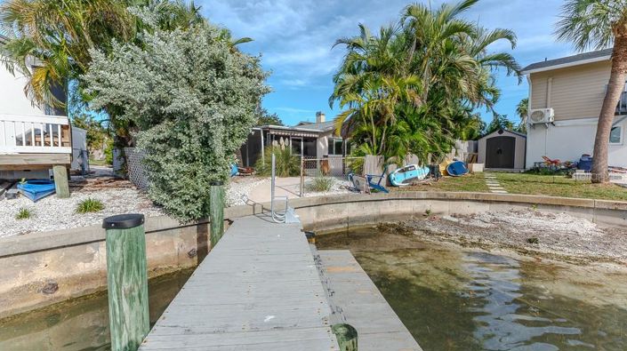 Image No.55-4 Bed Property for sale