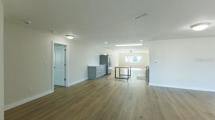 Image No.7-4 Bed Property for sale