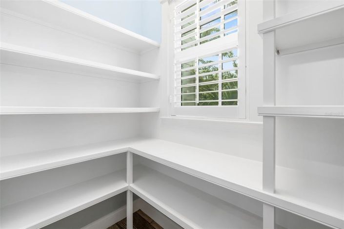 Image No.29-4 Bed Property for sale