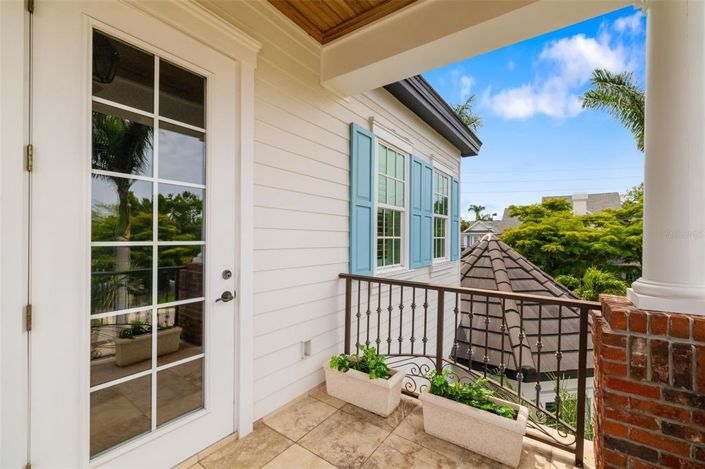 Image No.49-4 Bed Property for sale