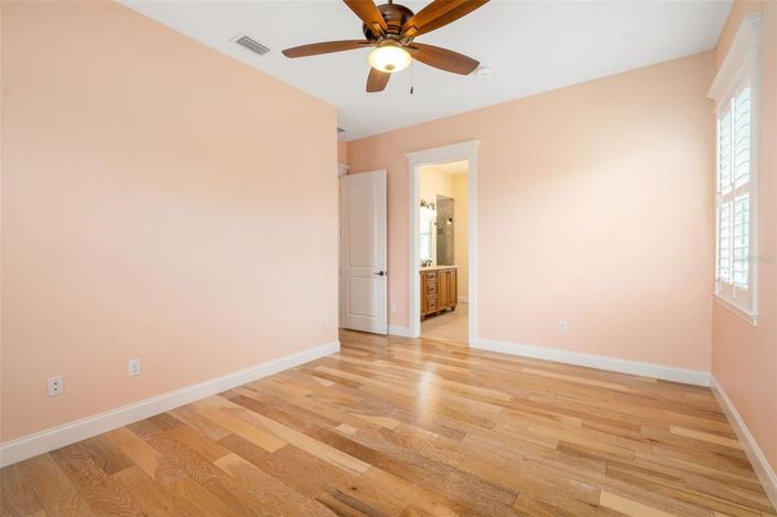 Image No.53-4 Bed Property for sale