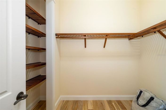 Image No.54-4 Bed Property for sale