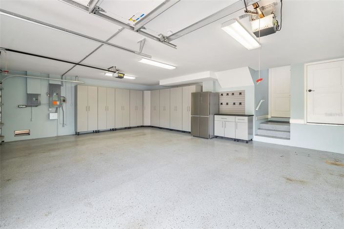 Image No.61-4 Bed Property for sale