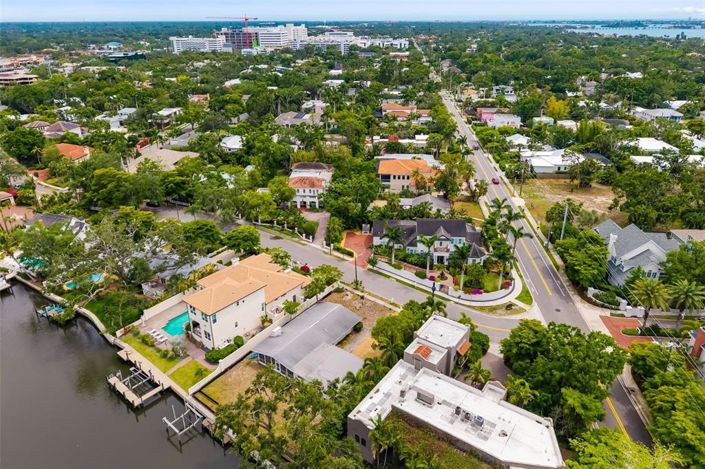 Image No.73-4 Bed Property for sale