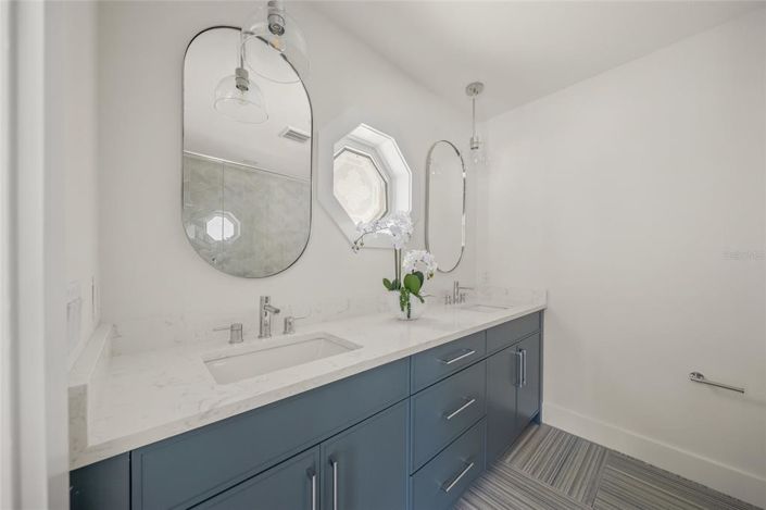 Image No.18-3 Bed Property for sale