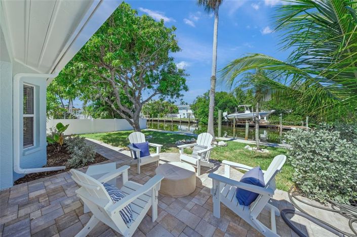 Image No.30-3 Bed Property for sale