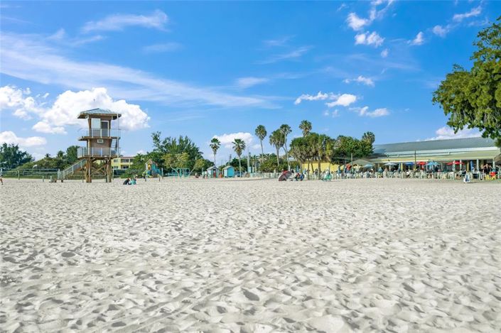 Image No.39-3 Bed Property for sale