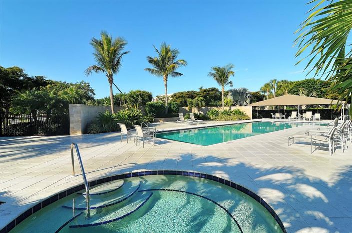 Image No.32-4 Bed Property for sale