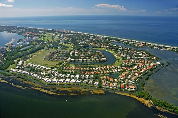 Image No.36-4 Bed Property for sale