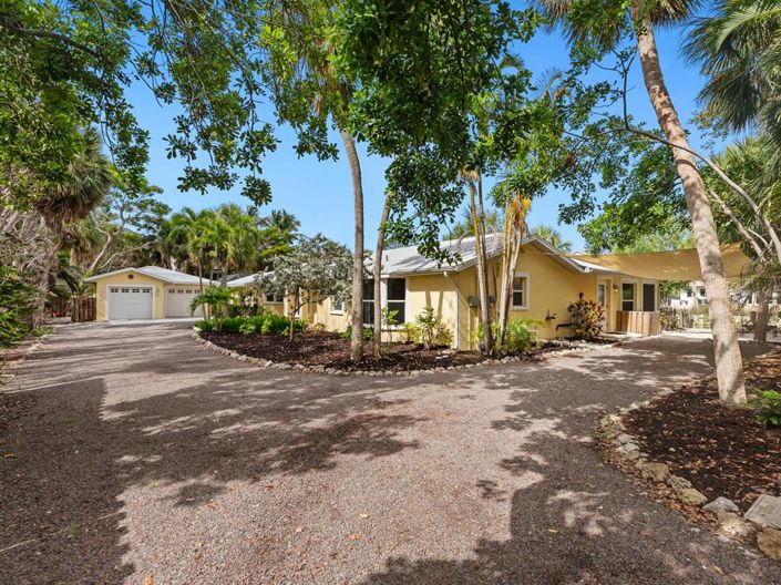 Image No.2-3 Bed Property for sale