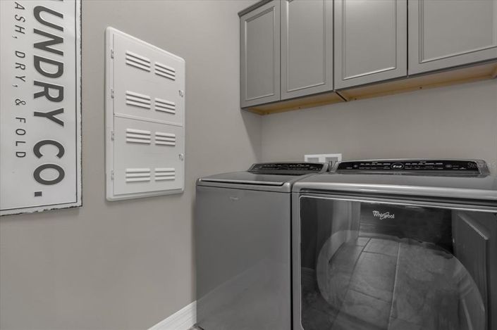 Image No.11-2 Bed Property for sale