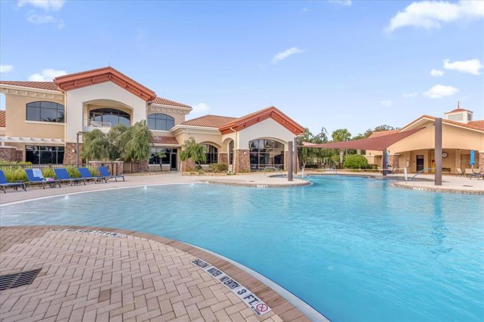 Image No.18-2 Bed Property for sale